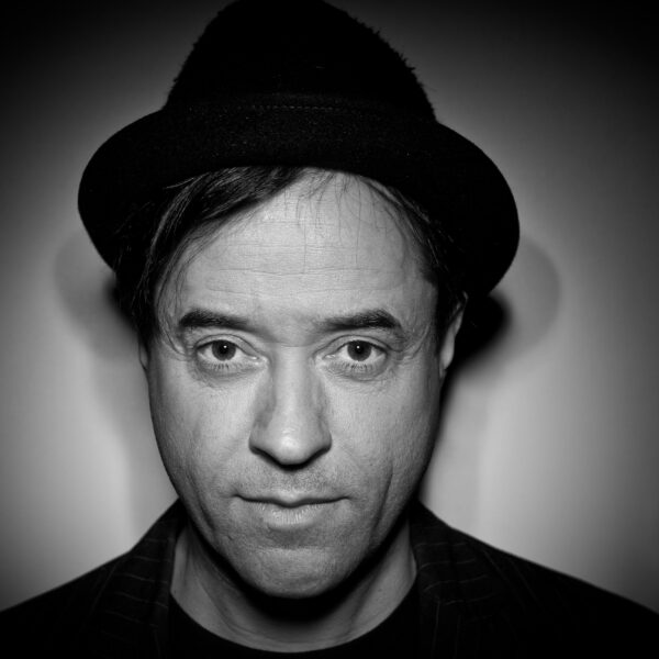 Der facettenreiche Jan Josef Liefers: Eine tiefgehende Analyse seiner Karriere und seines Einflusses